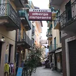 Luina Stresa