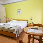 Luina Stresa