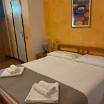 Luina Stresa