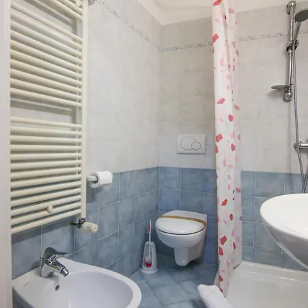 Luina Ξενοδοχείο 2*