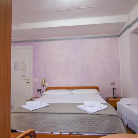 Luina Ξενοδοχείο Στρέσα