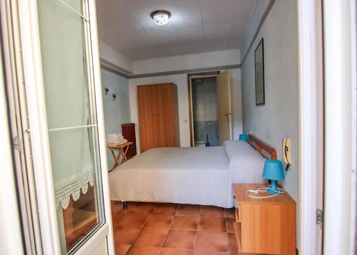 Otel Luina 2*
