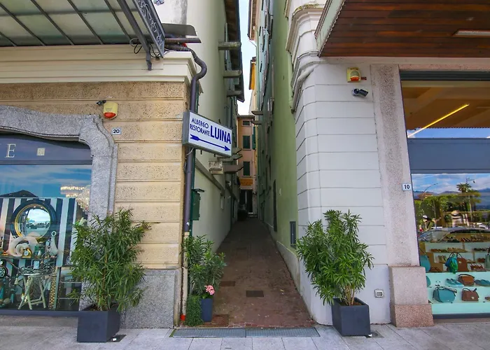 Luina Otel 2*