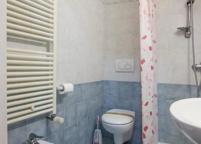 Luina Otel 2*