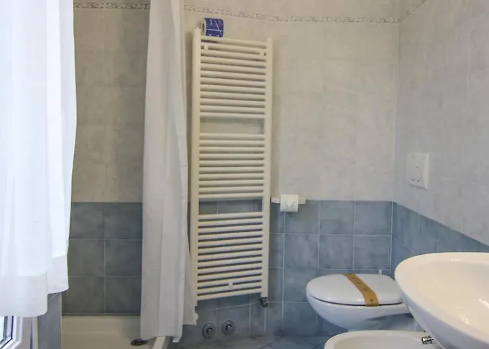 Hotel Luina 2*